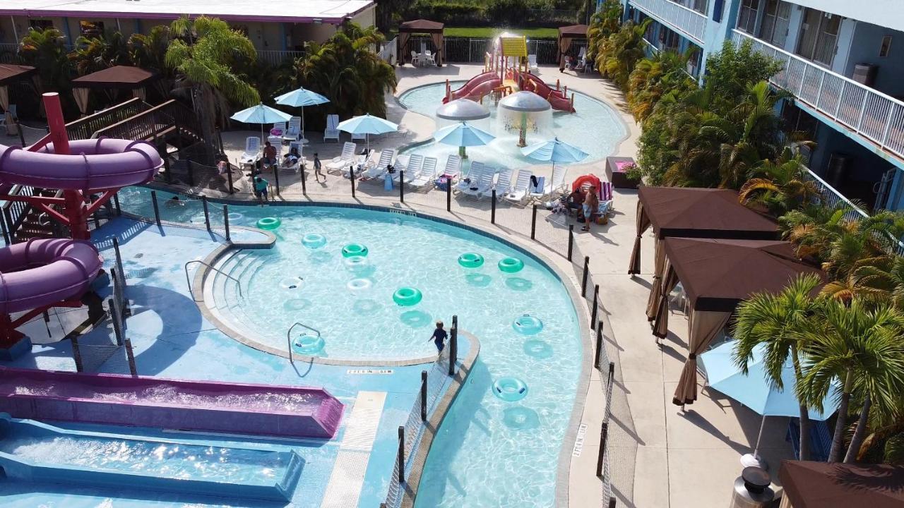 Hotel Ramada By Wyndham Flamingo Water Park Kissimmee Exteriér fotografie