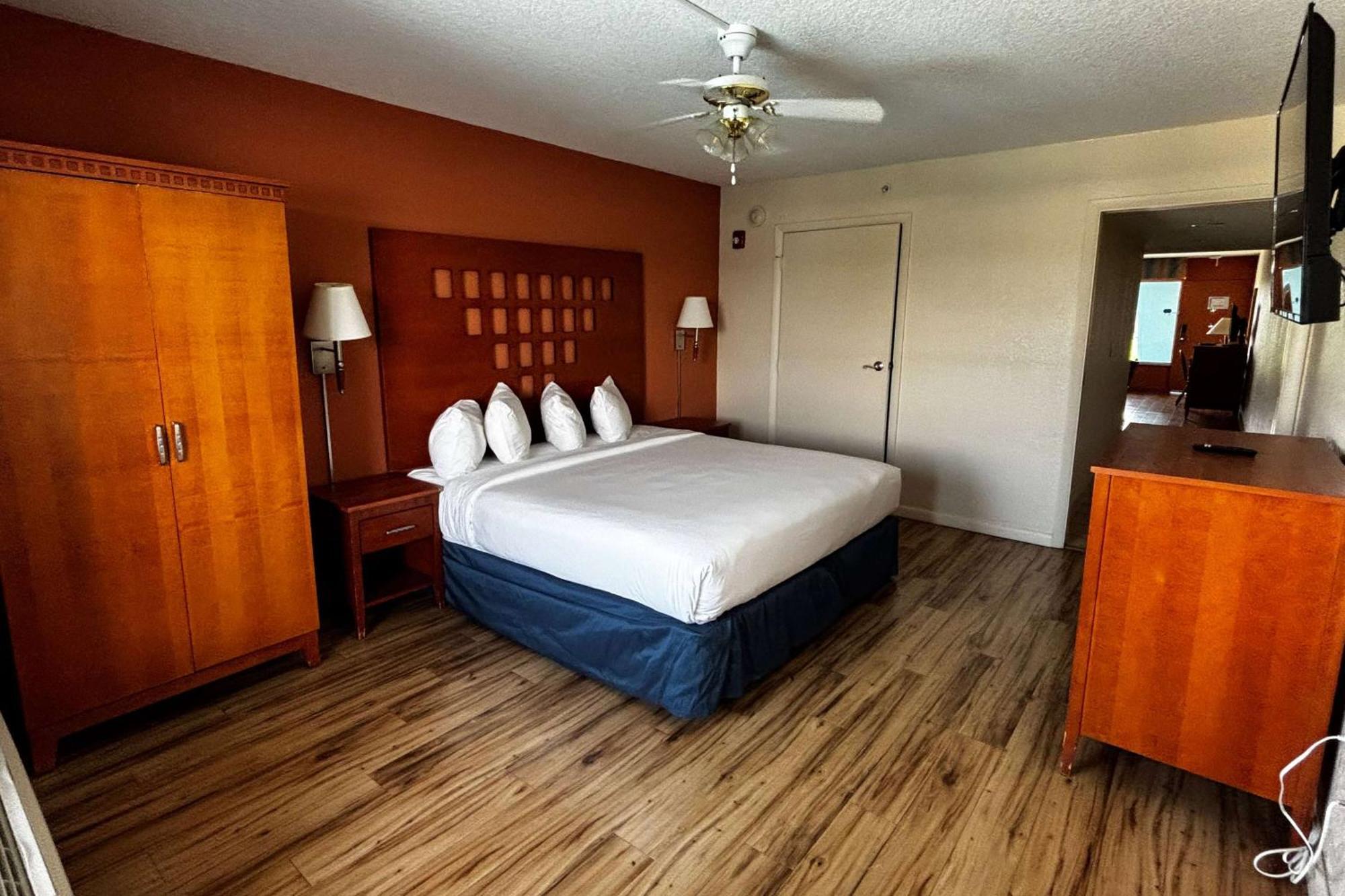 Hotel Ramada By Wyndham Flamingo Water Park Kissimmee Exteriér fotografie