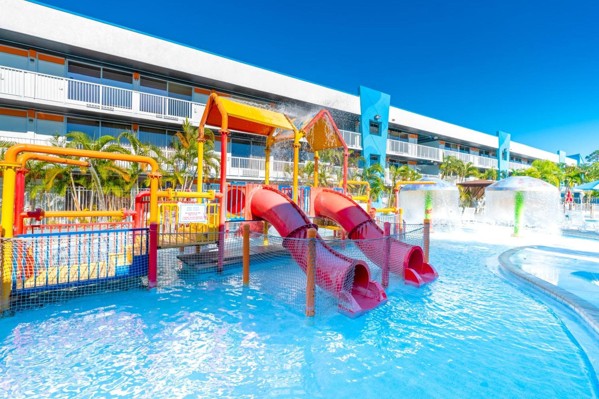 Hotel Ramada By Wyndham Flamingo Water Park Kissimmee Exteriér fotografie